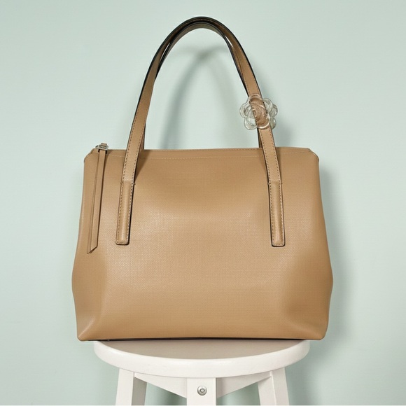 Handbags - Gianni Chiarini Elegant Tan Tote Bag